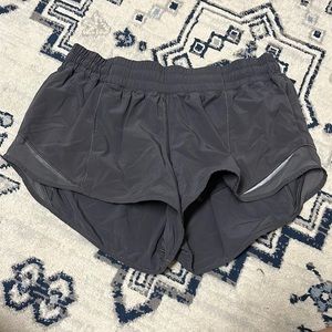 Lululemon hotty hot shorts